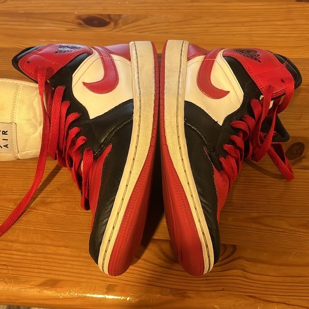 Nike Air Jordan Mid Toe Black/Red/White Womens 9 - Picture 9 of 11